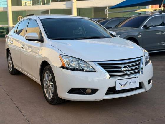 NISSAN SENTRA 2.0 SV 16V FLEX 4P AUTOMÁTICO